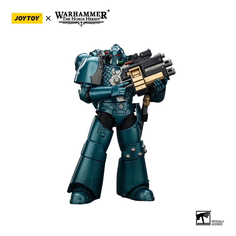 JoyToy Horus Heresy Alpha Legion Headhunter, combi-bolter and dagger, holding combi-bolter, on white