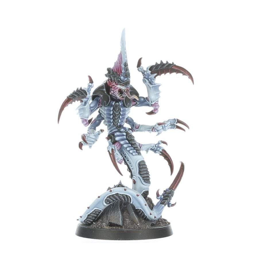 Painted Ravener with raised scything talons on a rocky base, Kill Team Raveners