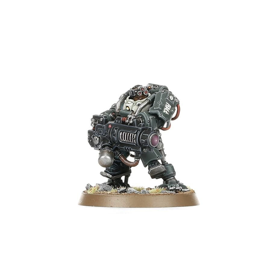 Painted Brokhyr Thunderkyn crouched and aiming heavy weapon, side view