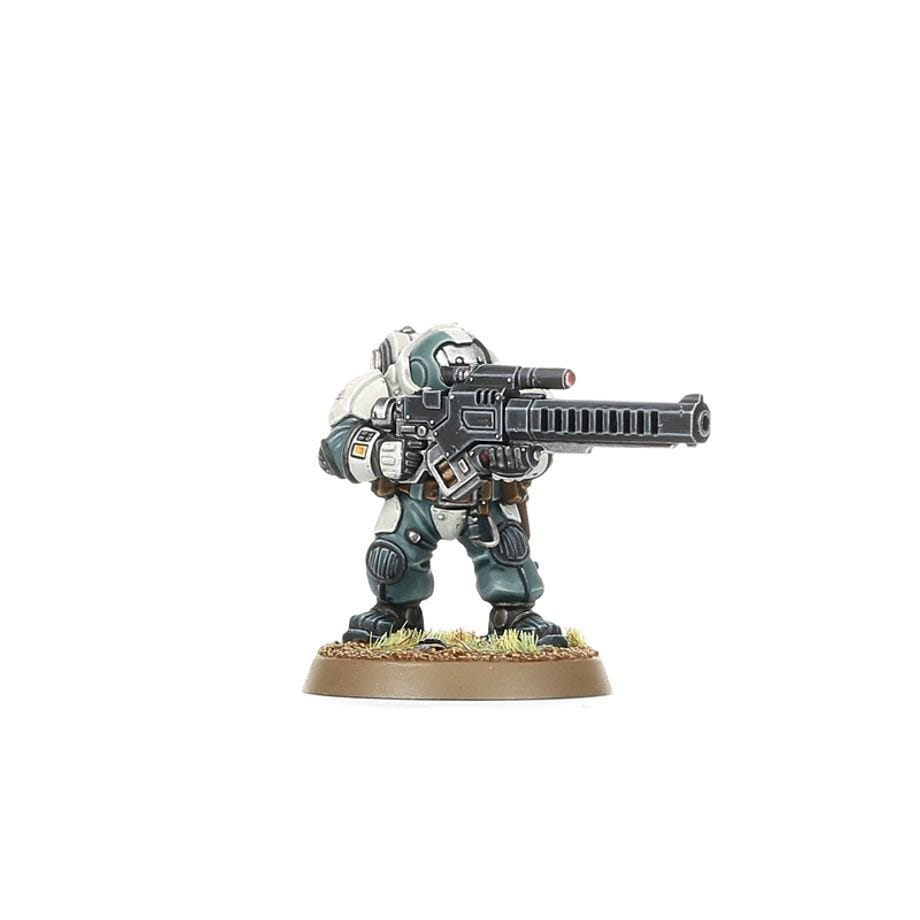 Painted Hearthkyn Warrior aiming a long magna-rail rifle, Leagues of Votann