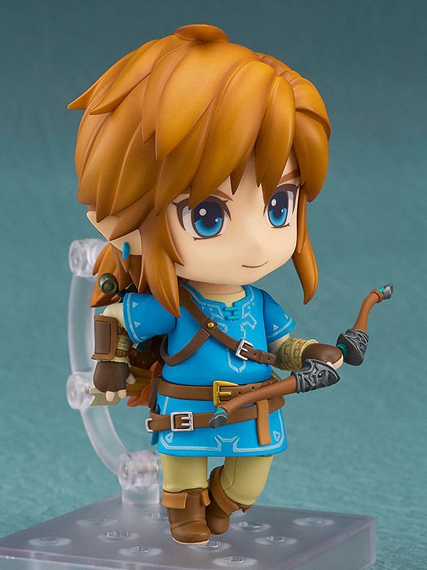 Nendoroid Breath of the Wild Link in side view with his bow slung, reaching back
