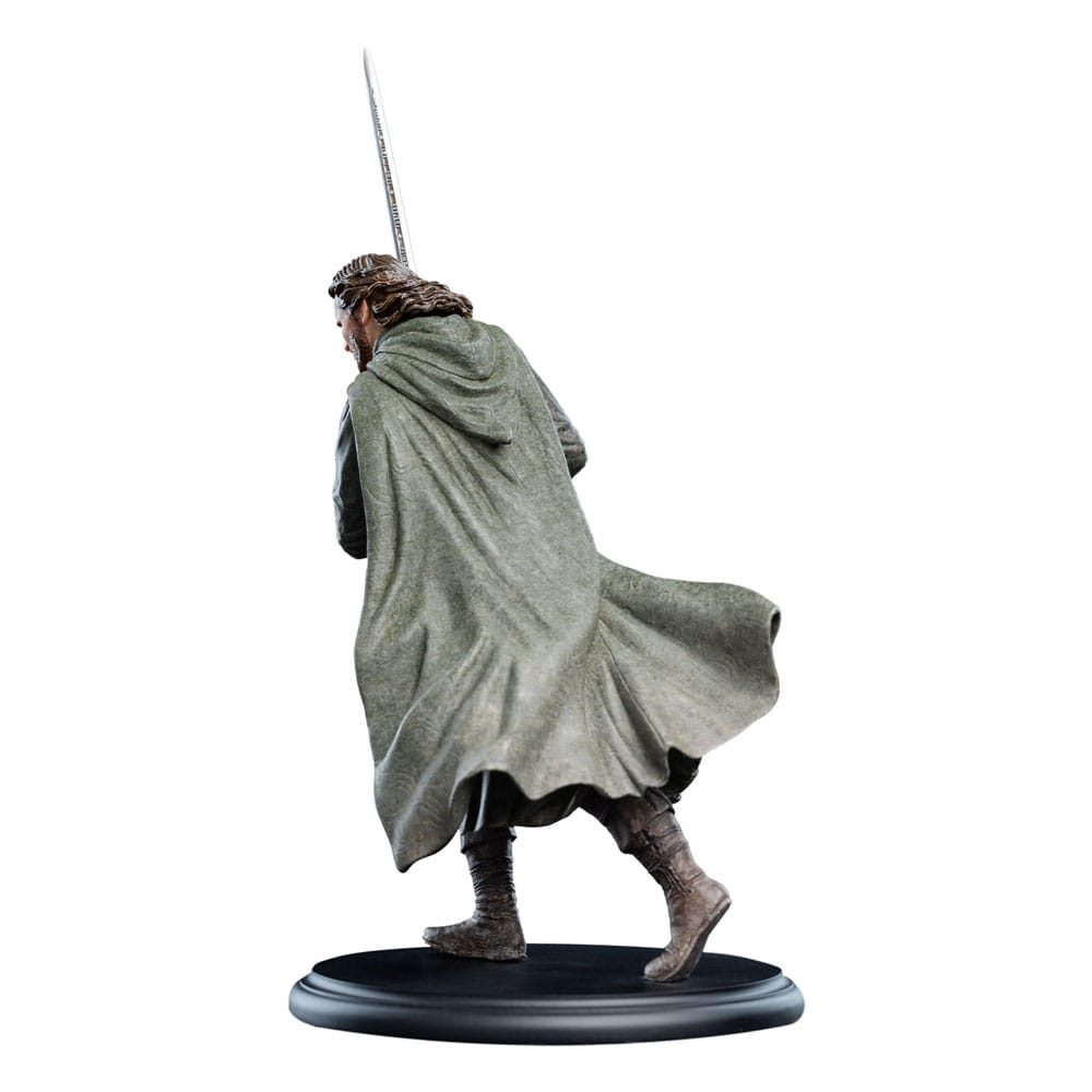 Weta Workshop Aragorn mini statue, rear right view with cloak billowing