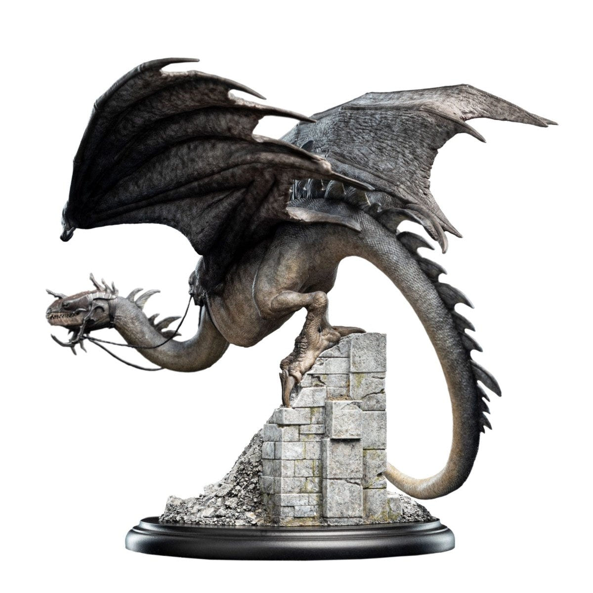 Fell Beast statue, left side view with head lowered