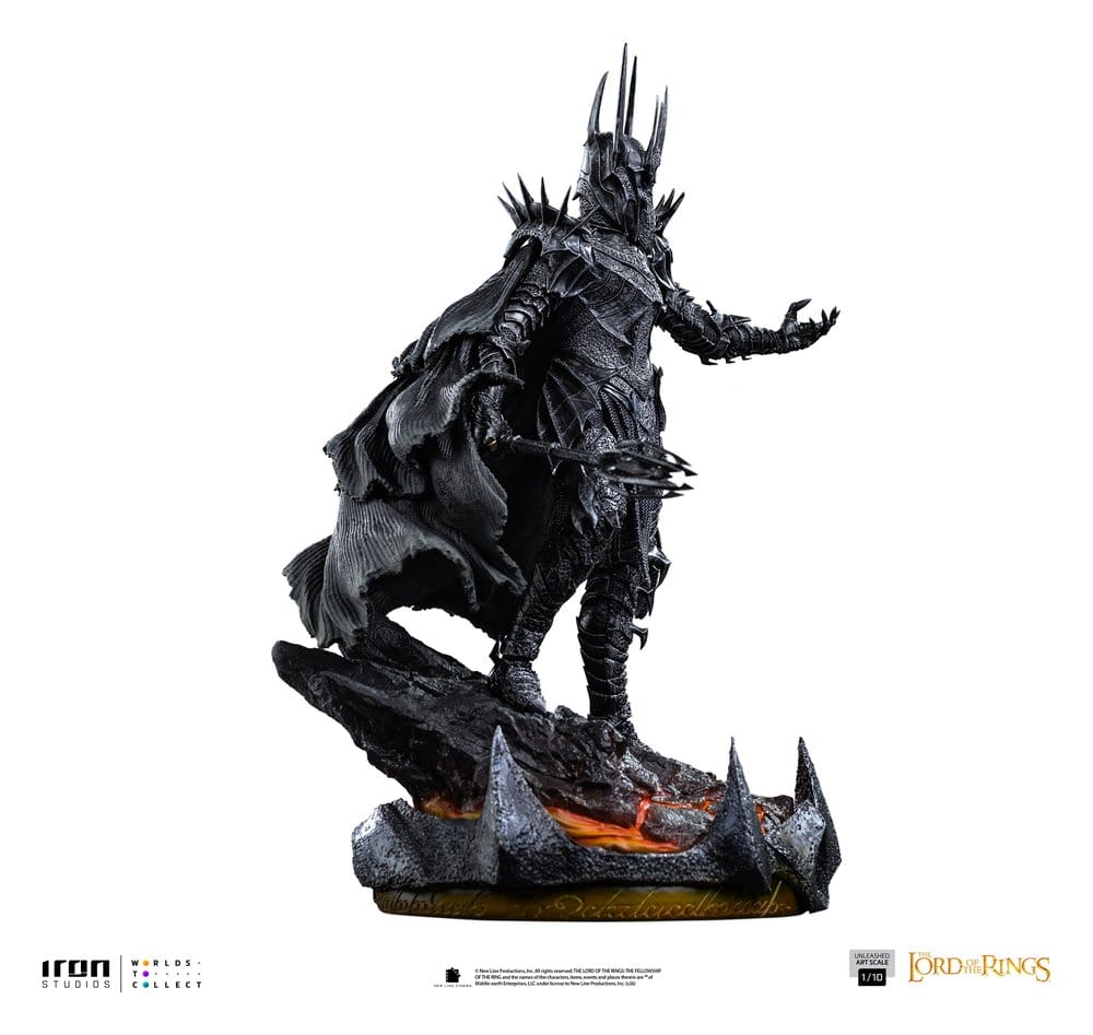Sauron Unleashed 1/10 resin statue, three-quarter view with arm outstretched