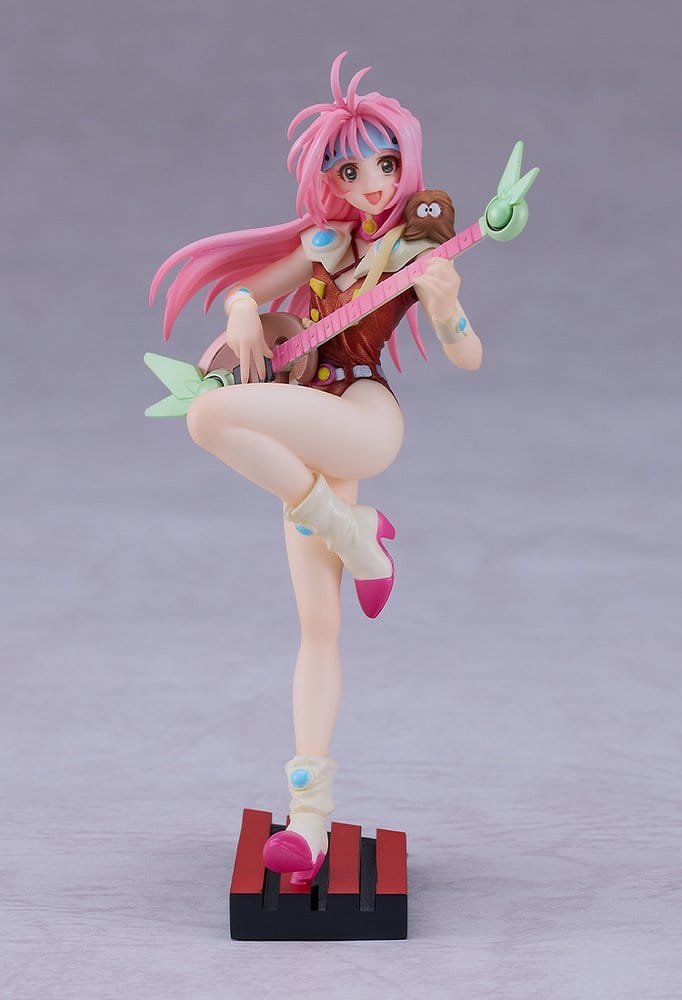 Macross 7 Mylene Flare Jenius minimum factory kit by Max Factory on red stage base