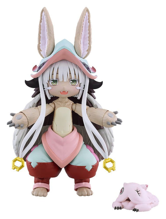 Nanachi figma from Made in Abyss by Good Smile Company, arms out, with Mitty beside