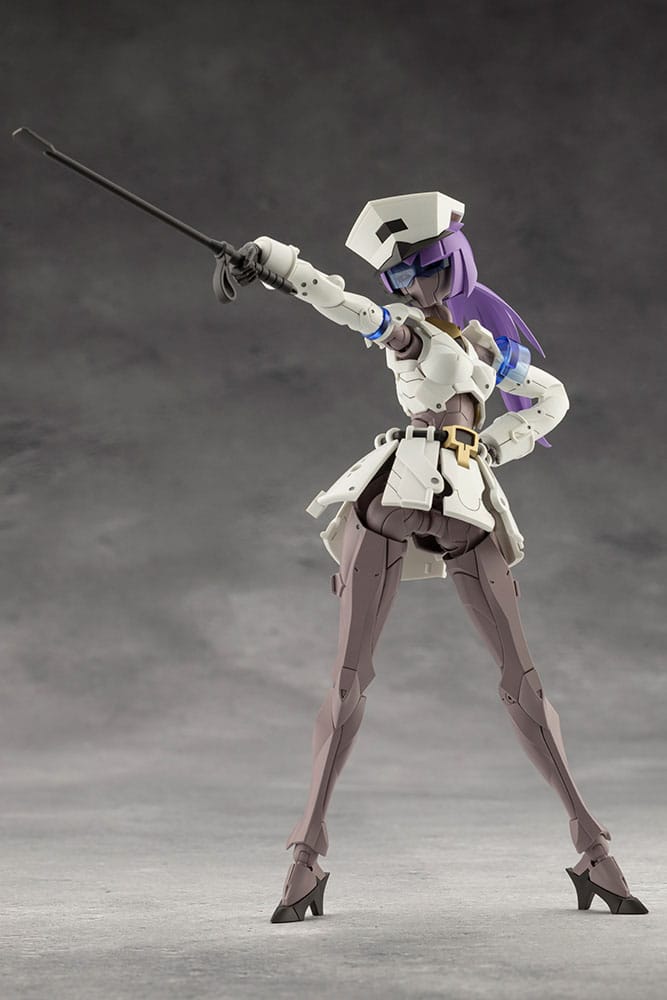 Megalomaria Vanguard Leader pointing the long whip forward, Kotobukiya model kit