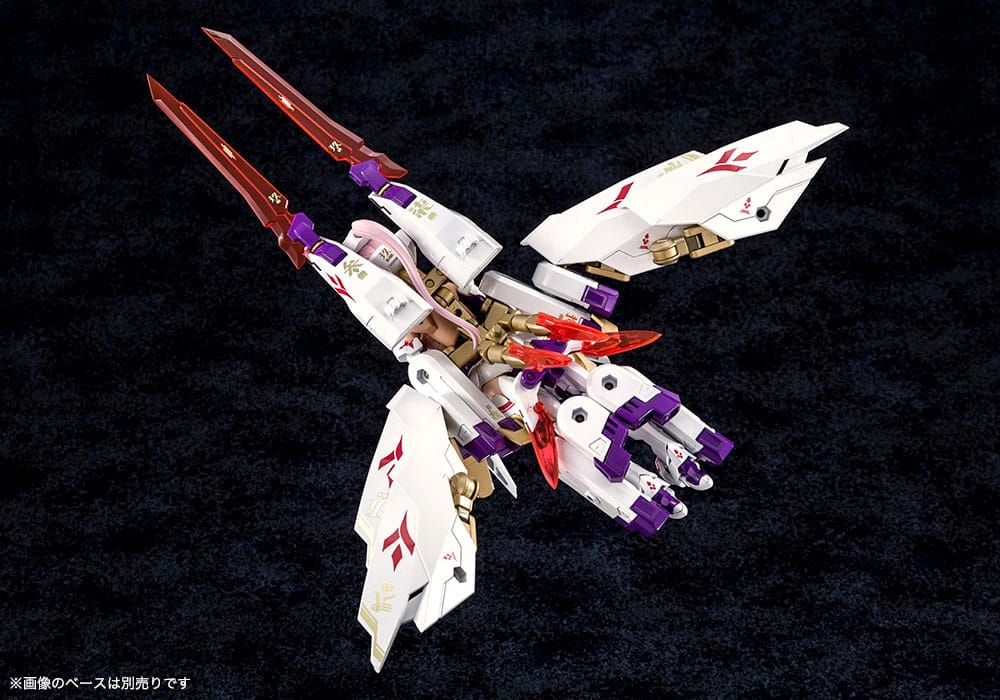 Asra Nine-Tails armour and weapons assembled into a standalone winged configuration