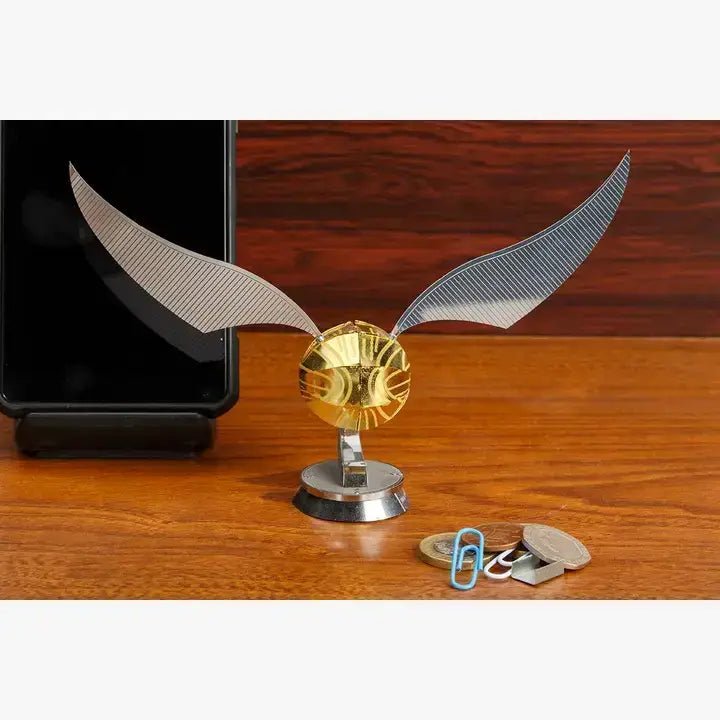 Metal Earth - Harry Potter Golden Snitch – image 4