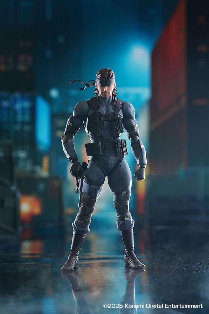 figma Solid Snake standing in a neon-lit night scene, Metal Gear Solid 2 figure
