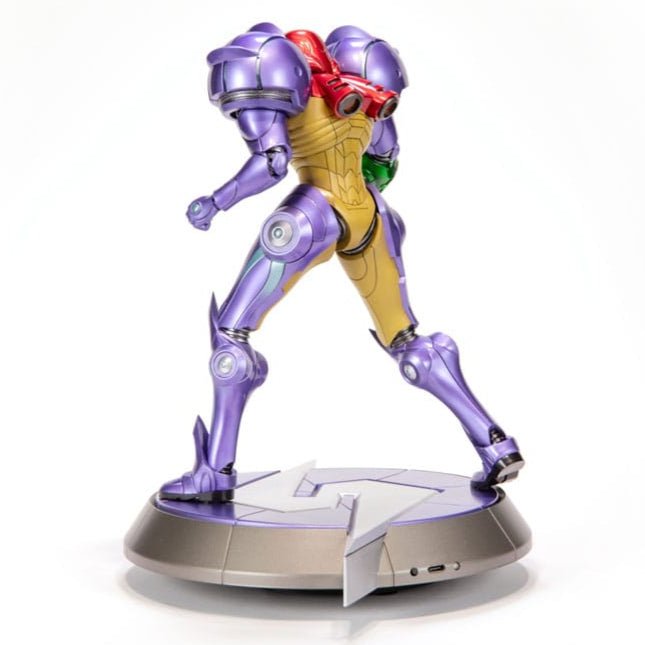 Samus Gravity Suit statue, rear-right three-quarter view of the purple armour