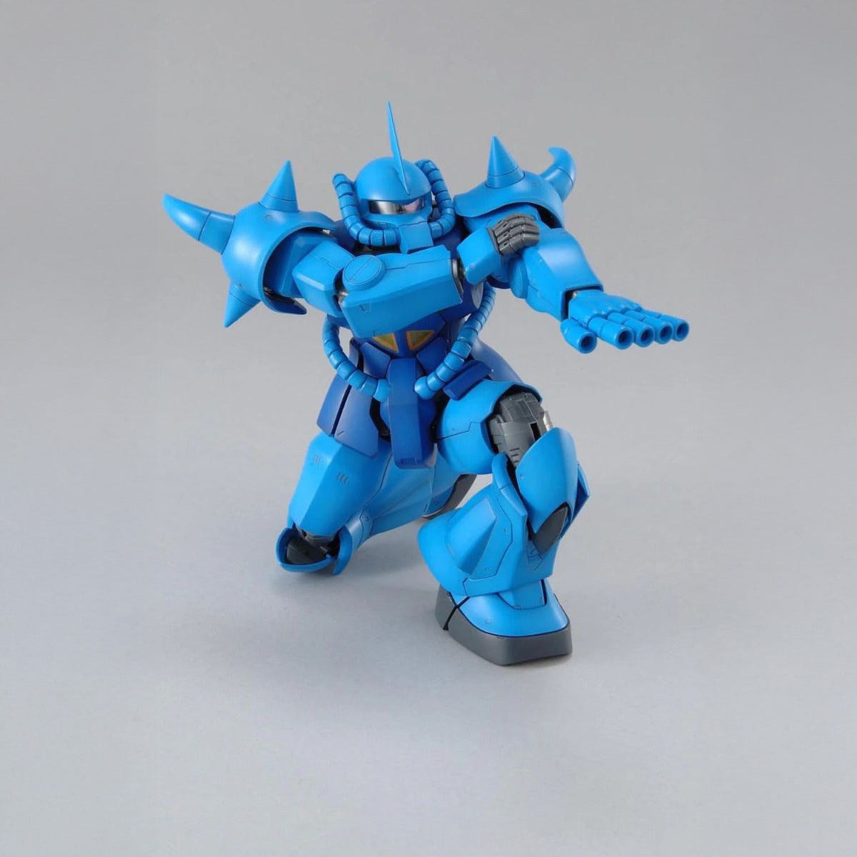Bandai MG 1:100 Gouf Version 2.0 - MK61585