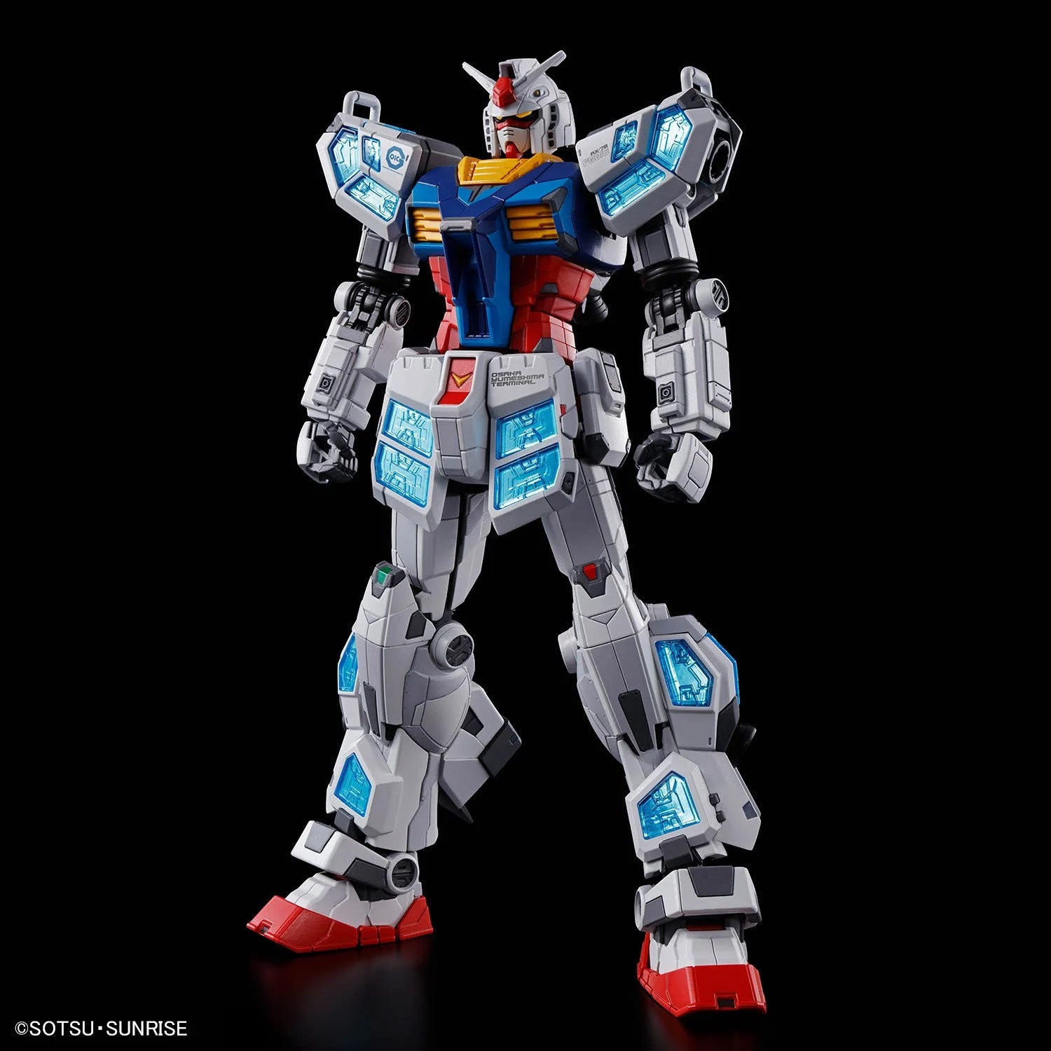 Bandai 1:144 RX-78F00/E Gundam (EX-001 G.L.R.S.S. Feather Unit) Chemical Recycle Version - MK73584