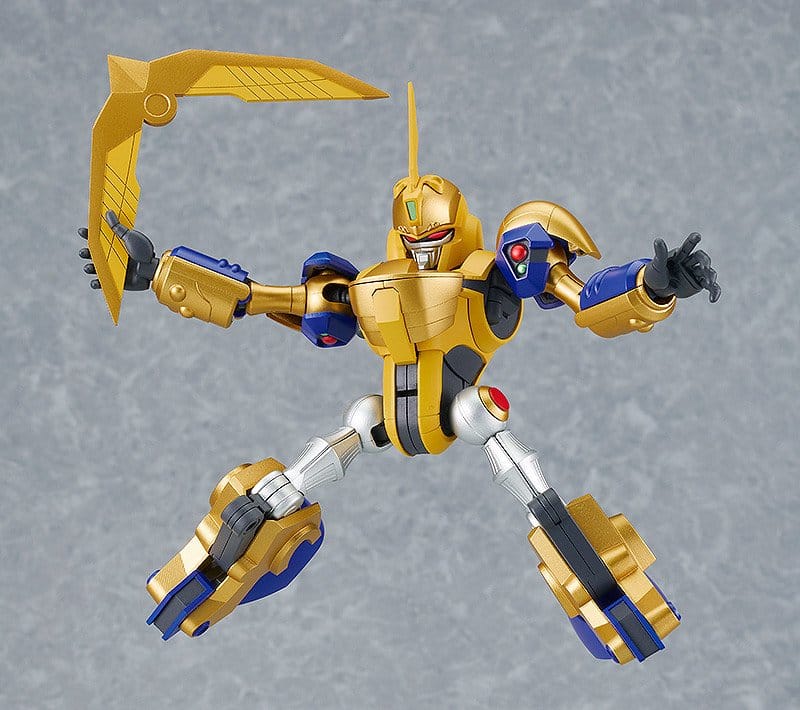 King Squasher throwing the shield boomerang in an action pose, Moderoid kit