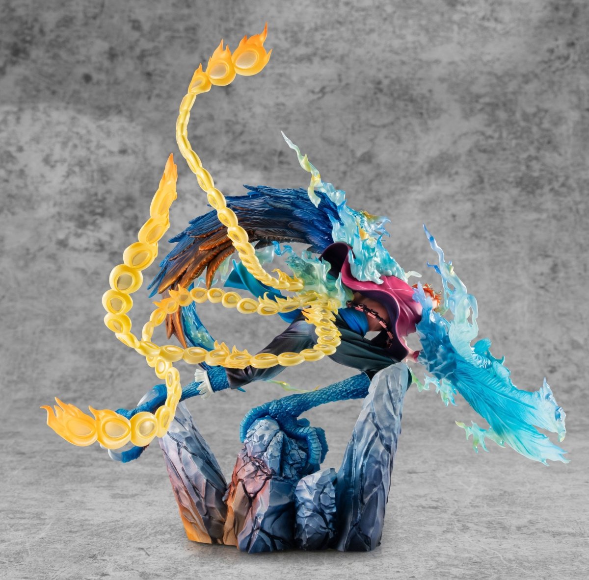 One Piece P.O.P MAS Maximum PVC Statue Marco the Phoenix Leader of 1st group of Whitebeard Pirates 32 cm - Loaded Dice