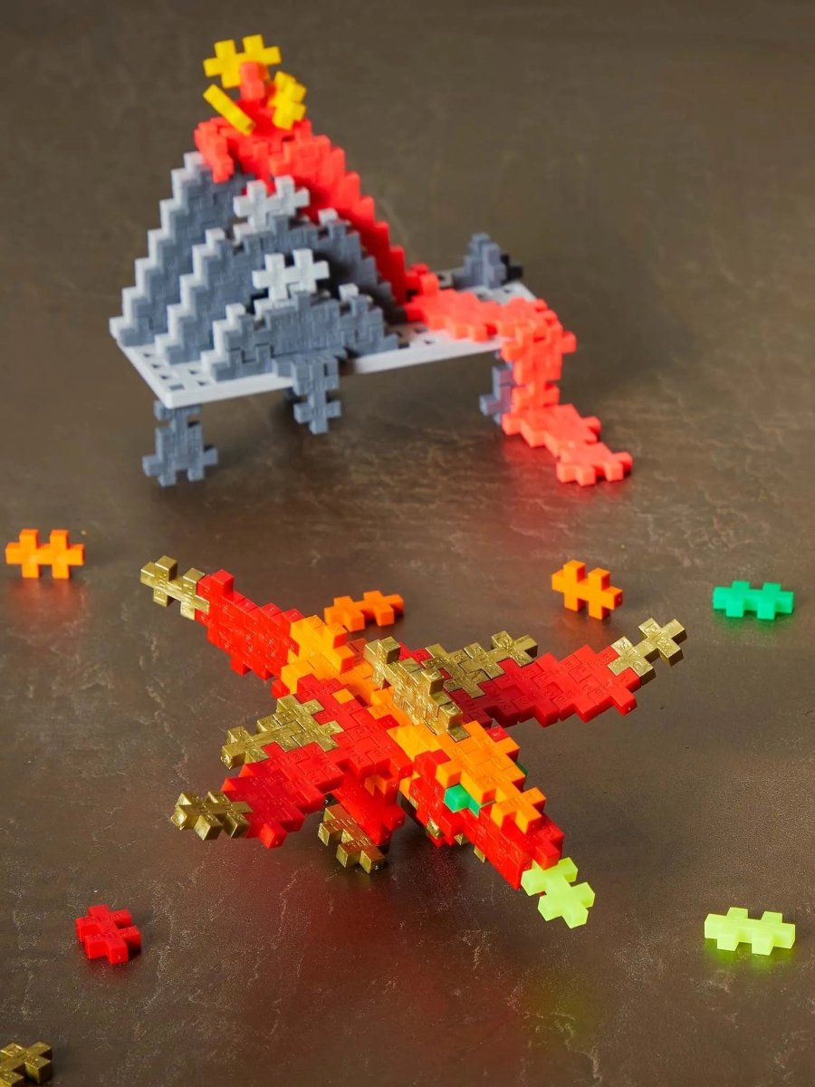 Plus-Plus Dragon build in play
