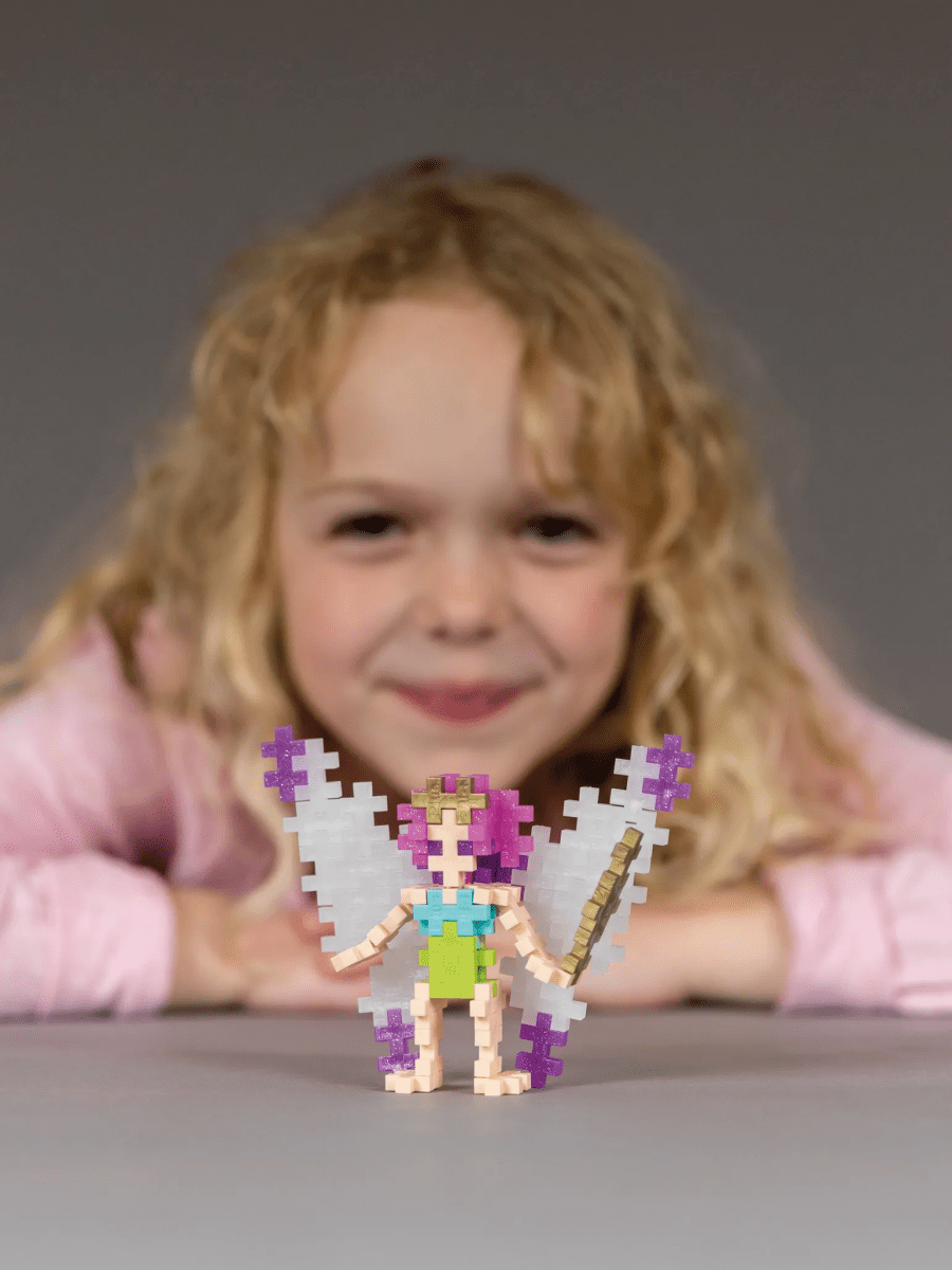 Plus-Plus Fairy build in play