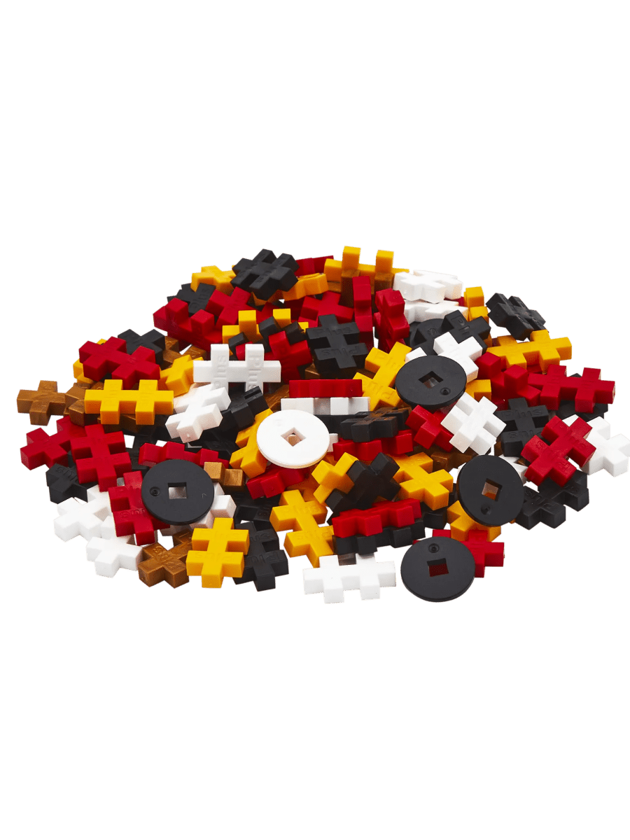 The 100 Plus-Plus pieces from the Train tube