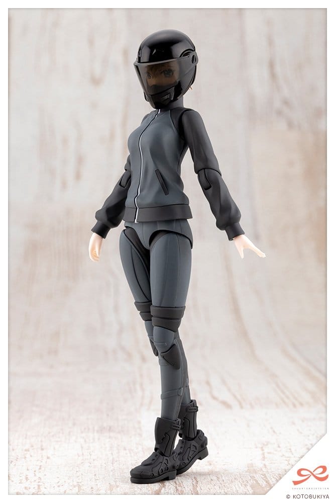 Rui Saotome Midnight Onyx kit wearing full-face helmet and riding suit, front view