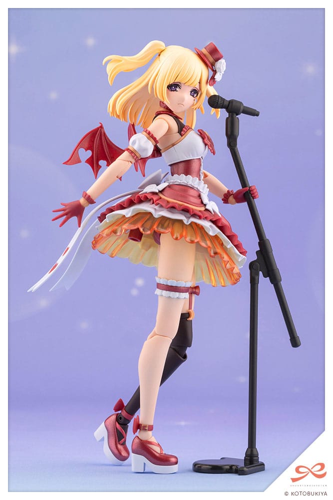 Yue Kisaragi Diva Costume Strawberry Moon with microphone stand, three-quarter view