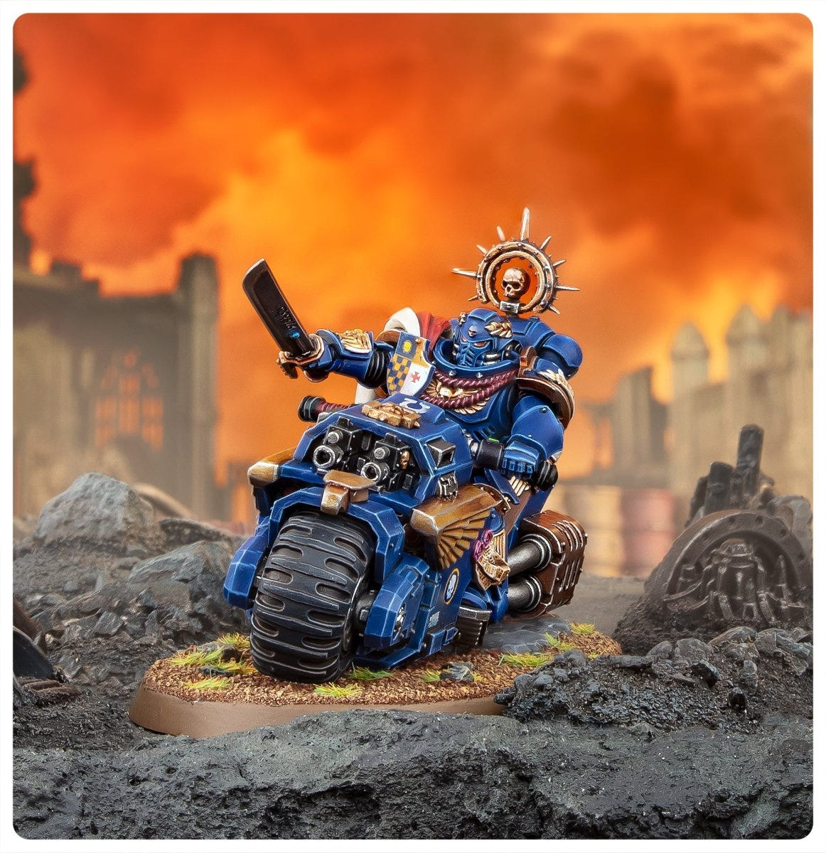 Space Marines: Captain On Bike – view 4 of 5