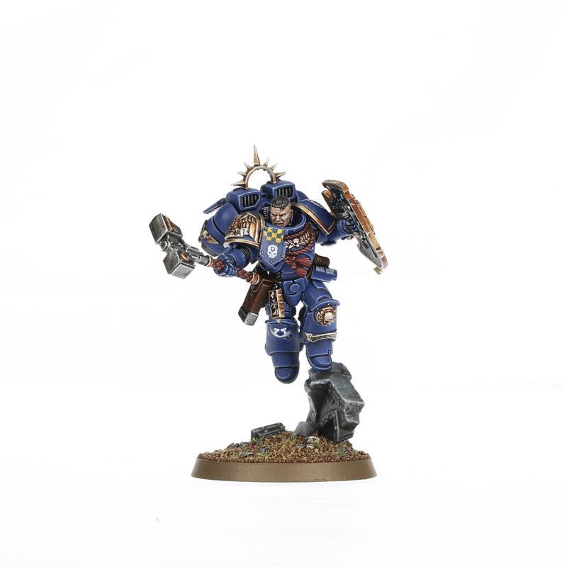Space Marines: Captain with Jump Pack & Relic Shield painted miniature - Loaded Dice