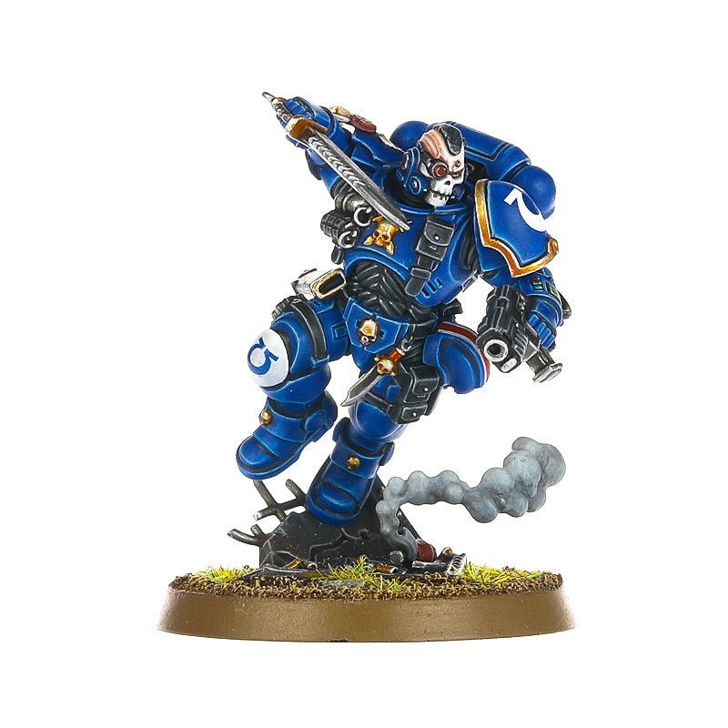 Space Marines: Primaris Lieutenant in Reiver Armour painted miniature - Loaded Dice