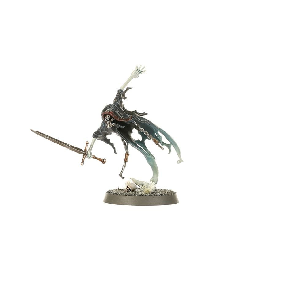 Painted Bladegheist Revenant lunging with a greatsword, Nighthaunt