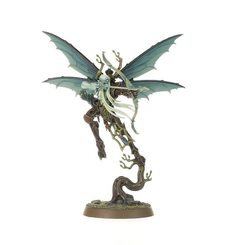 Painted Gossamid Archer drawing a bow atop a teal-winged zephyrspite, front view