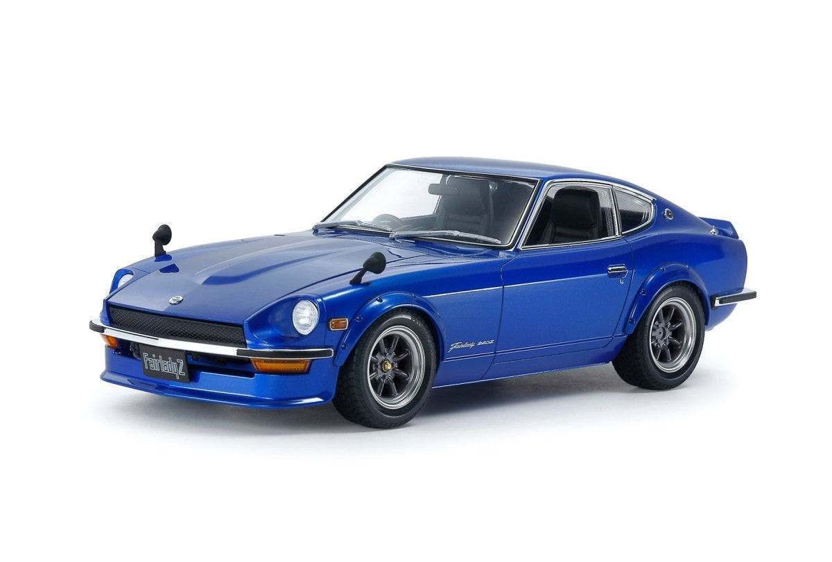 Tamiya 1/24 Nissan Fairlady 240Z Street Custom kit, built model in metallic blue, front three-quarter view