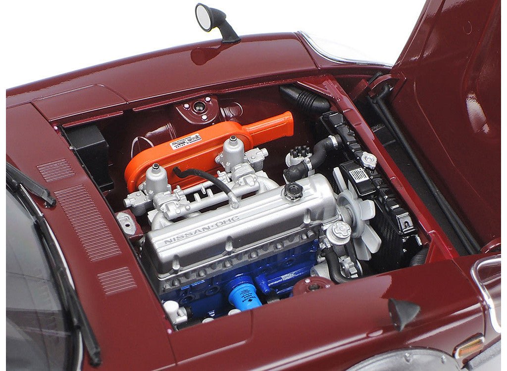 Tamiya 1/24 Nissan Fairlady 240ZG kit, close-up of the straight-six engine with bonnet open