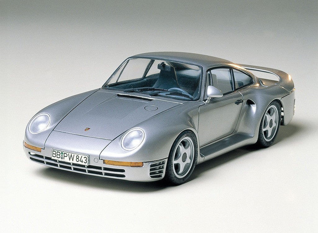 Tamiya 1/24 Porsche 959 kit, built model in silver, front three-quarter view