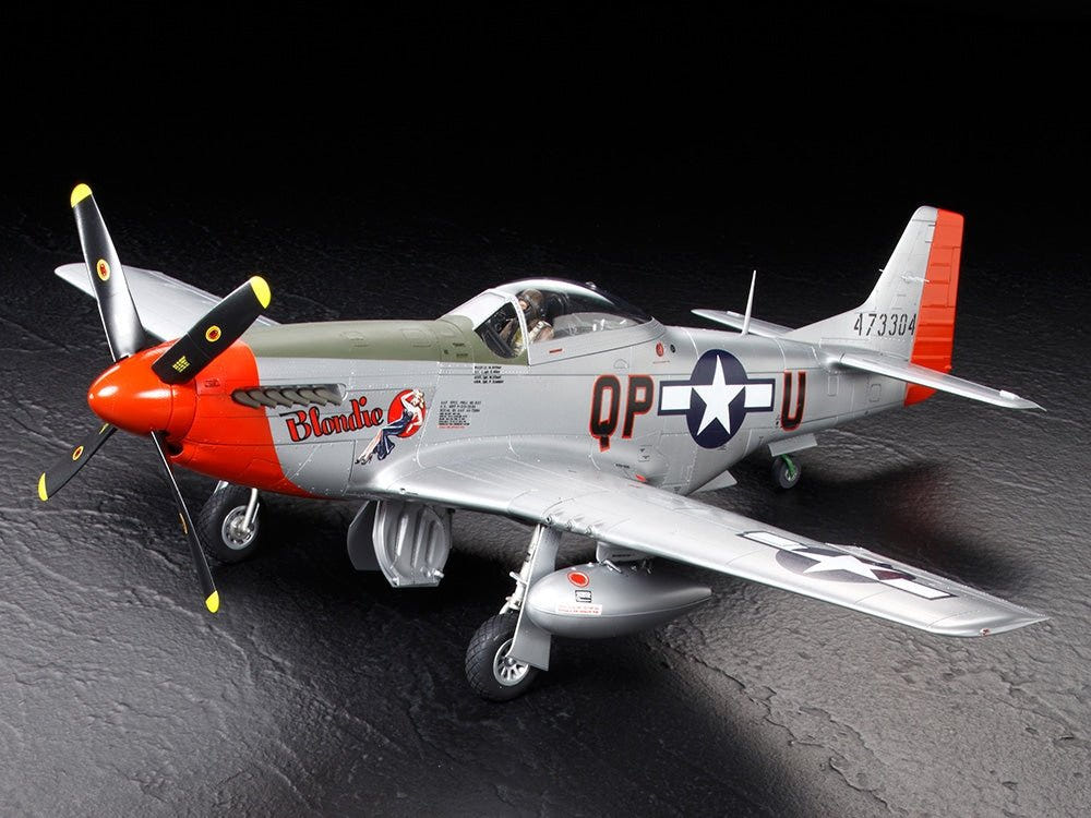 Tamiya 1/32 North American P-51D Mustang - Loaded Dice