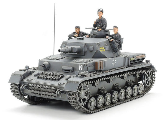 Tamiya 1/35 Panzer IV Ausf.F kit, built model in grey with three crew figures, front three-quarter view