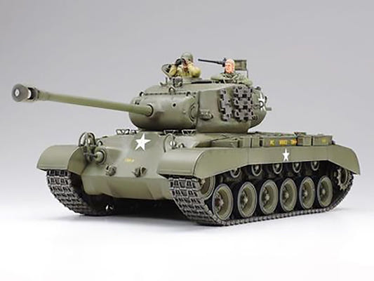 Tamiya 1/35 M26 Pershing kit, built model in olive drab with crew, front three-quarter view