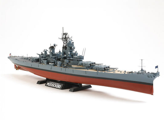 Tamiya 1/350 U.S. battleship BB-63 Missouri 1991 kit, built model on its display stand