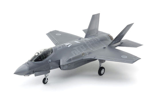 Tamiya 1/48 F-35A Lightning II kit, built model in grey, front three-quarter view
