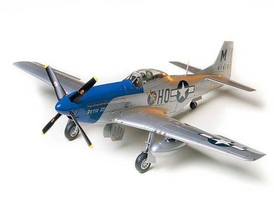 Tamiya 1:48 North American P-51D Mustang - 61040