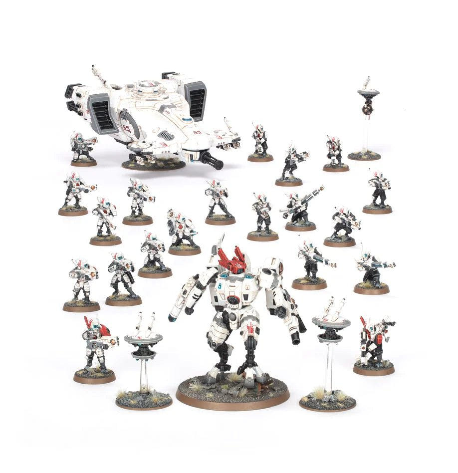 T'au Empire Combat Patrol full contents painted white: battlesuit, infantry, drones and grav-tank