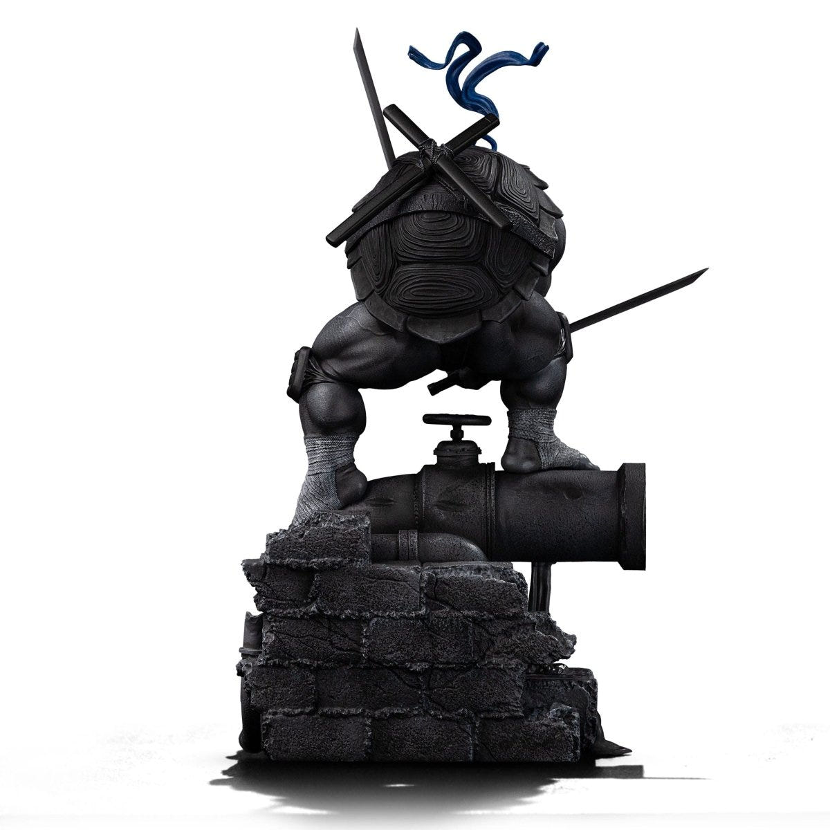 Teenage Mutant Ninja Turtles Art Scale Statue 1/10 Leonardo Black and White Variant 26 cm heo exclusive - Loaded Dice