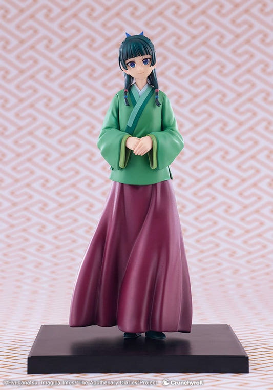 Kotobukiya Oshi Works Maomao figure from The Apothecary Diaries, front view in green top and red skirt