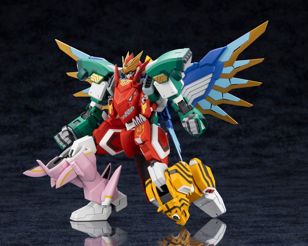 Maximum Kizuna Kaiser kit crouching in a low combat stance, side three-quarter view