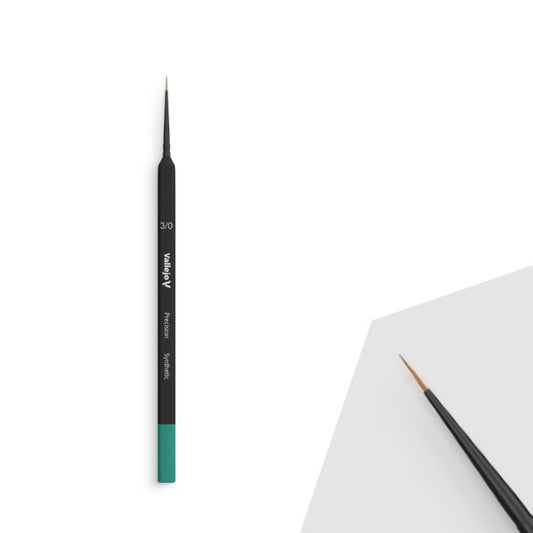 Vallejo AV Precision - Round Synthetic Brush, Triangular No. 3 - Loaded Dice