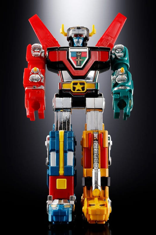Bandai Tamashii Nations Chogokin Voltron die-cast figure standing, front view