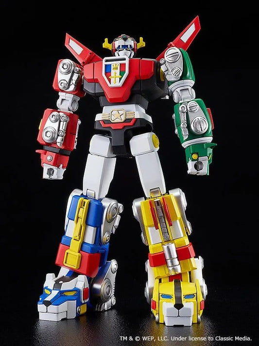 Good Smile Company MODEROID Voltron built model kit, front view of the combined robot on black