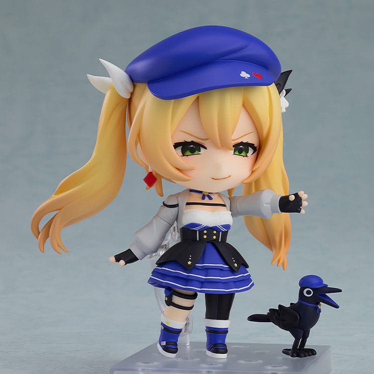 Dokibird Nendoroid with arms spread wide and the black crow figure at her feet