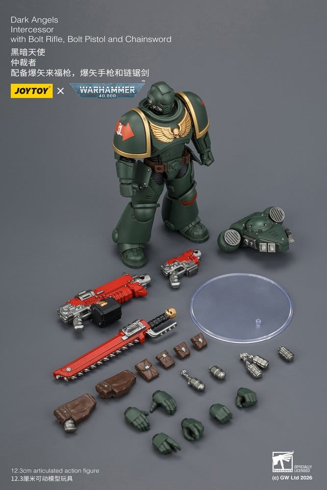 JoyToy Warhammer 40,000 Dark Angels Intercessor figure with weapons and accessories laid out, on grey