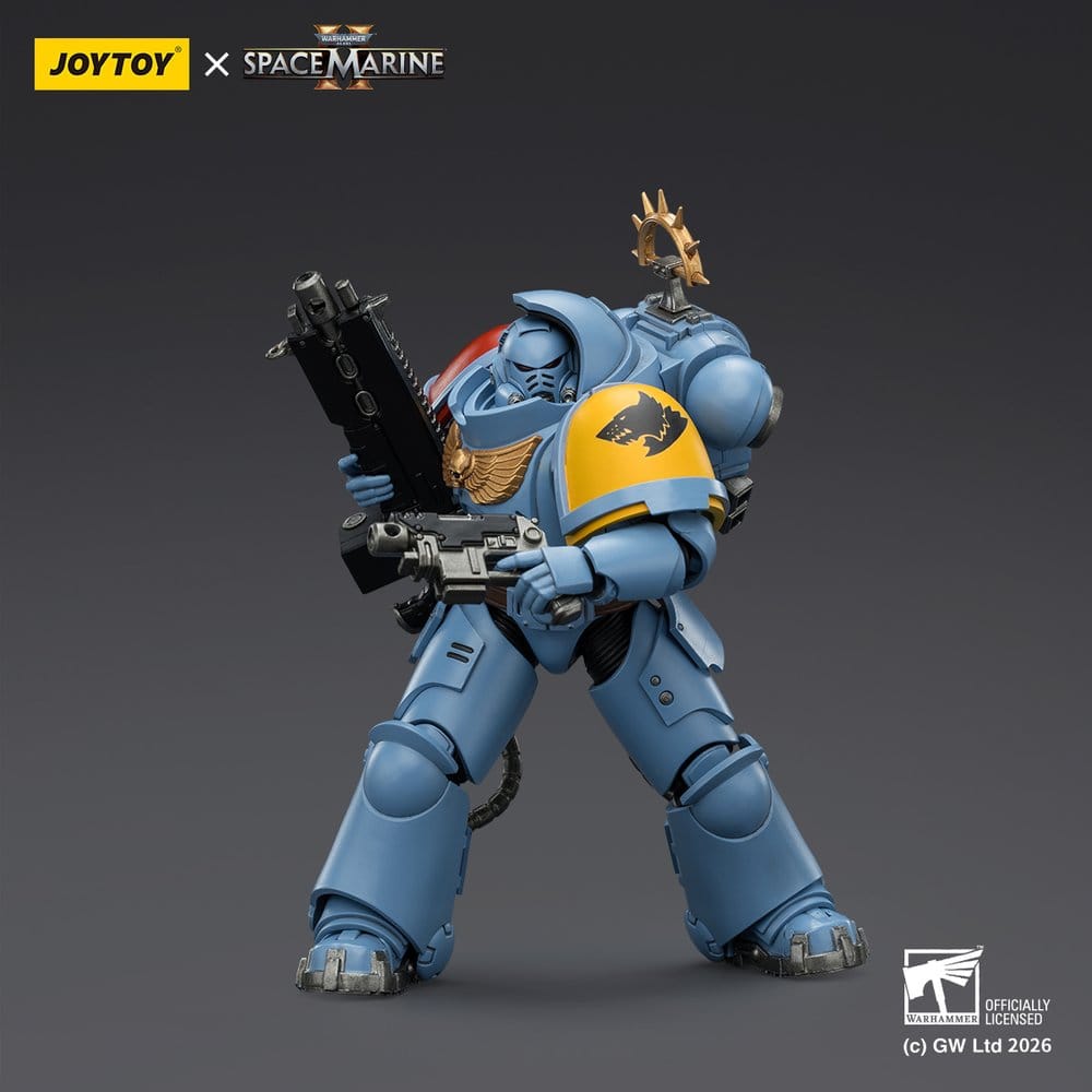 JoyToy Warhammer 40,000 Game Edition Space Wolves Heavy Intercessor figure raising bolt pistol, on dark grey
