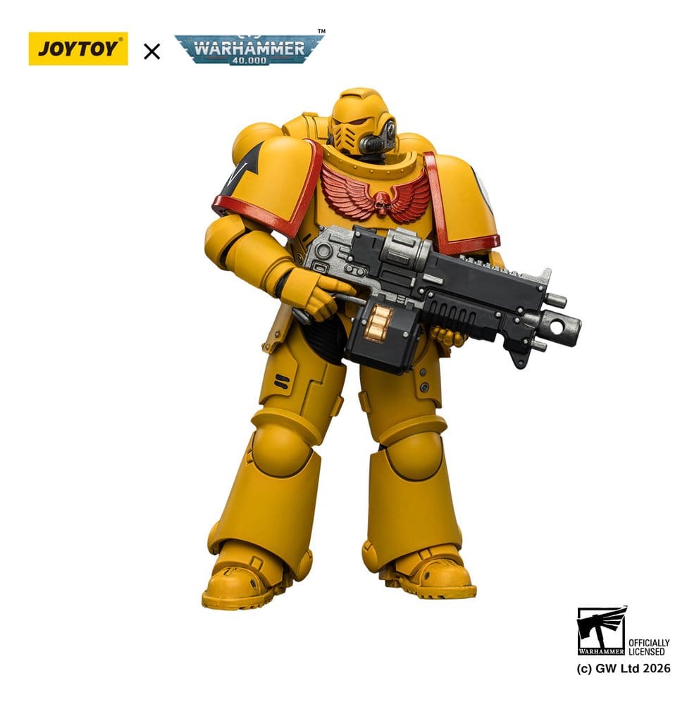 JoyToy Warhammer 40,000 Imperial Fists Intercessor figure holding bolt rifle at the ready, on white