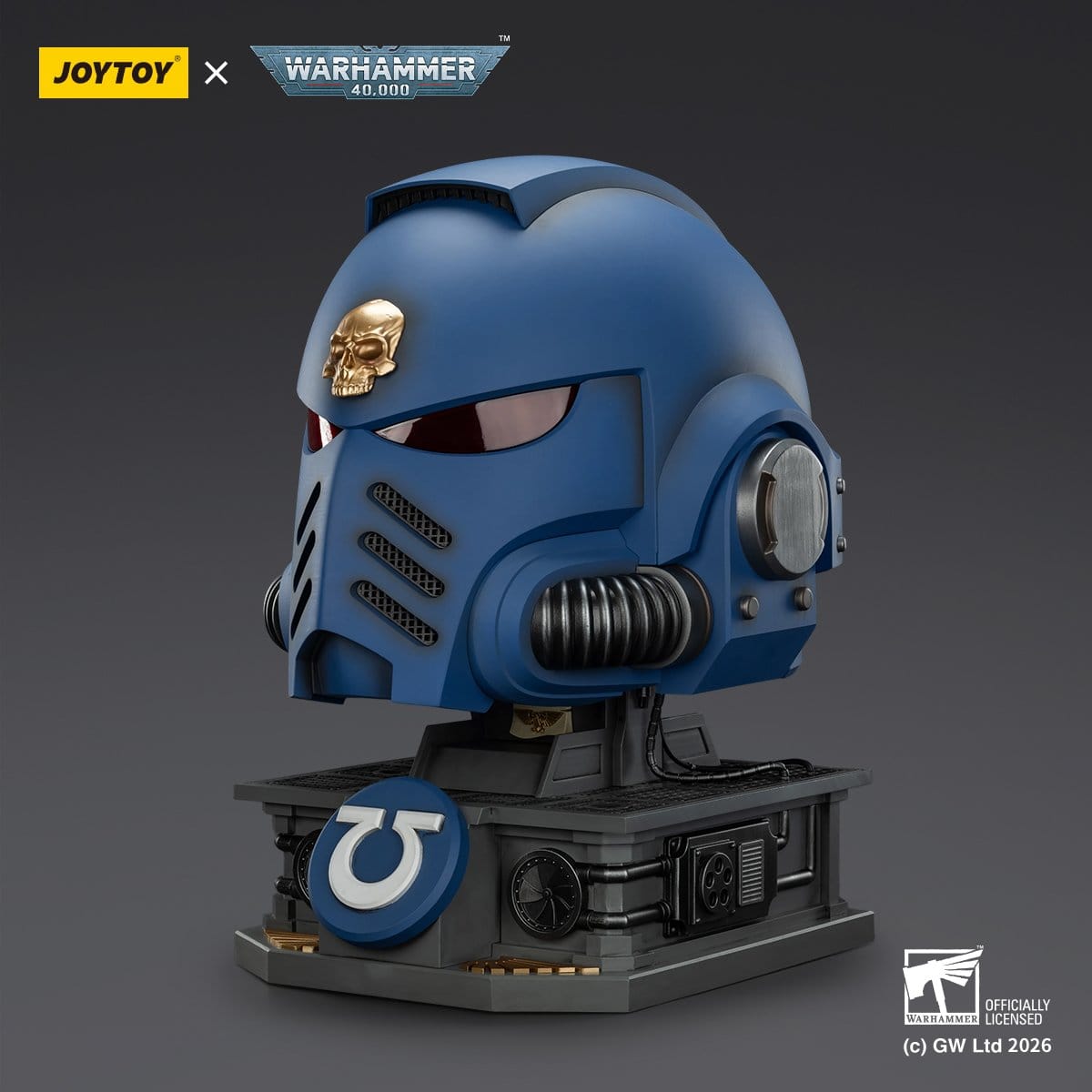Warhammer 40,000 Captain MkX Helmet & Display Stand Ultramarines 44 cm ETA Sep 2026 - Loaded Dice